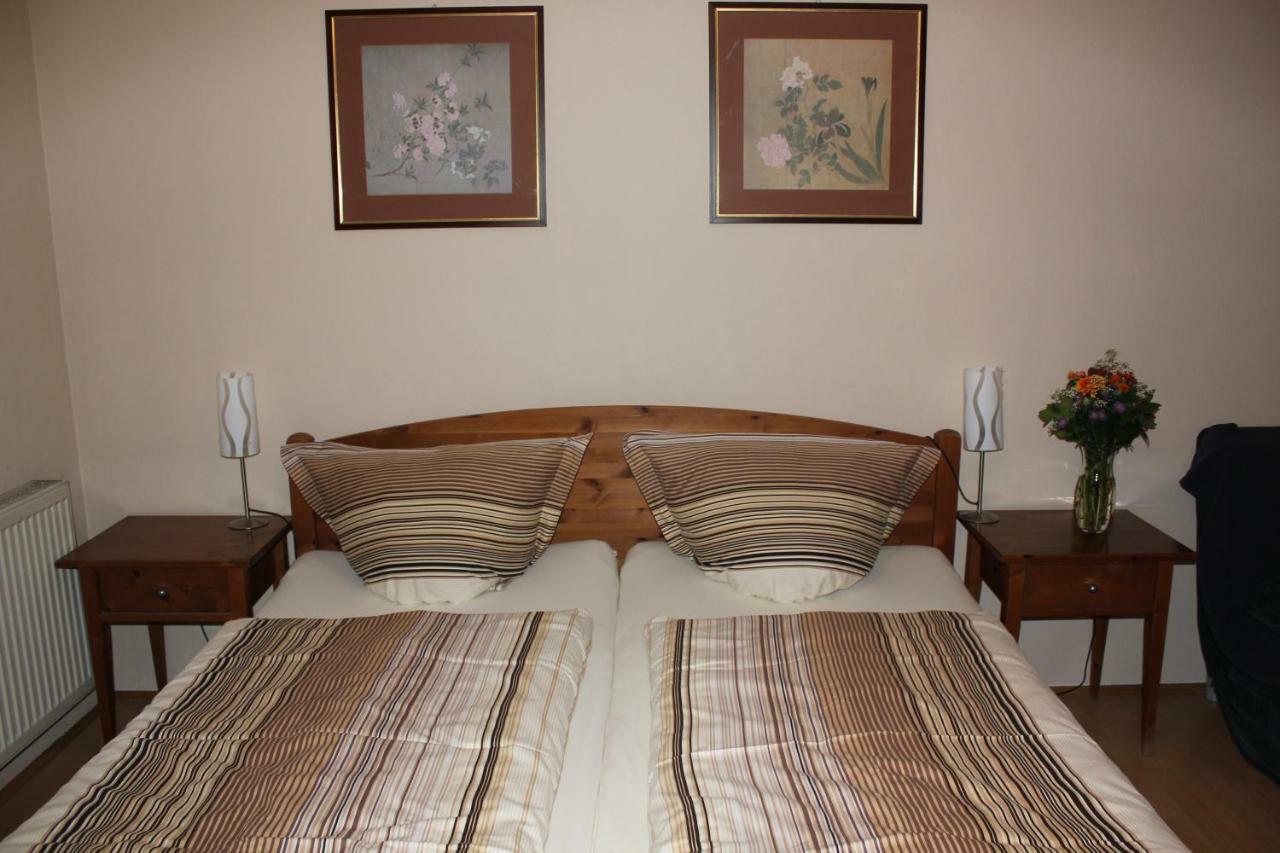 Goldbach 1. Stock *