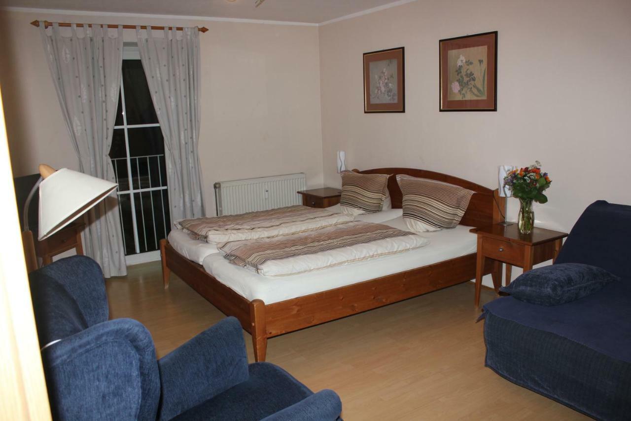 Apartment Goldbach 1. Stock